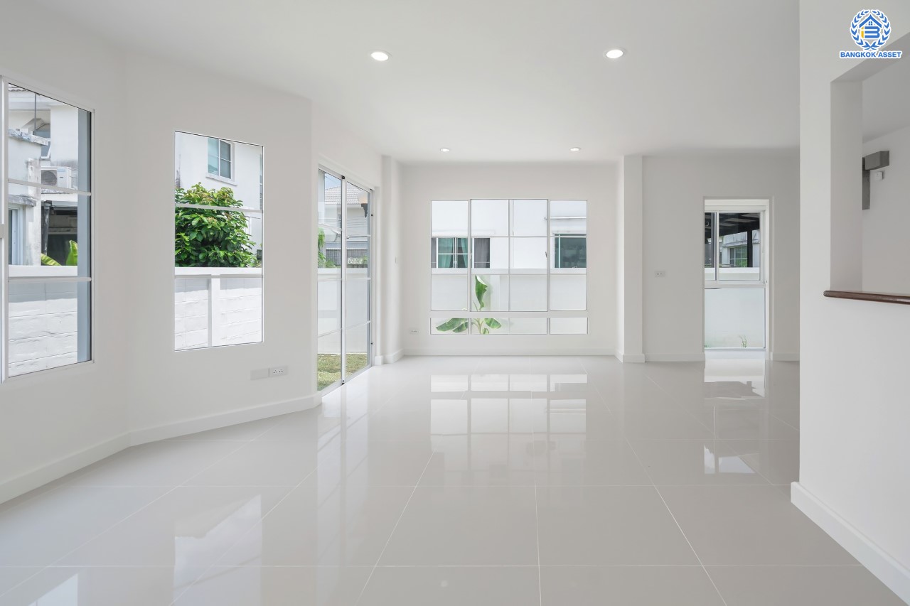 บ้านมือสองตกแต่งใหม่ ม.ชลลดา วัดลาดปลาดุก คุณภาพระดับ L&H บนเนื้อที่ 52.4 ตร.ว. ฟังก์ชัน 3 ห้องนอน 2 ห้องน้ำ 2 ที่จอดรถ บนทำเลศักยภาพ เพียง 15 นาทีถึง เซ็นทรัลเวสท์เกต ใกล้รถไฟฟ้าสายสีม่วง "สถานีคลองบางไผ่"...